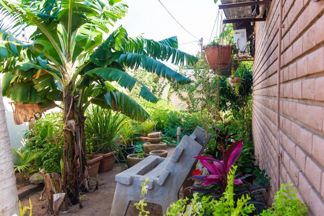Casa Da Noleen Matola Exteriér fotografie